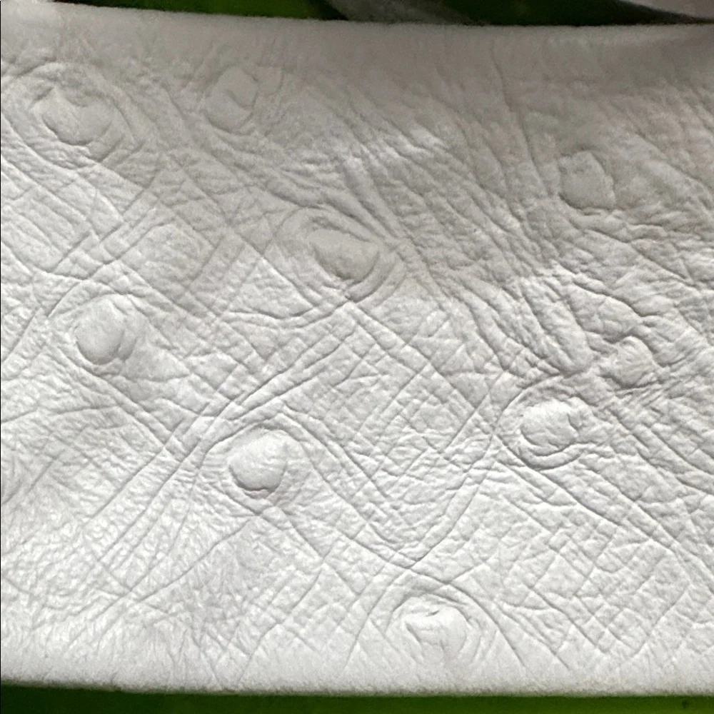 Ada White Textured Women's Belt - Picture 3 of 4